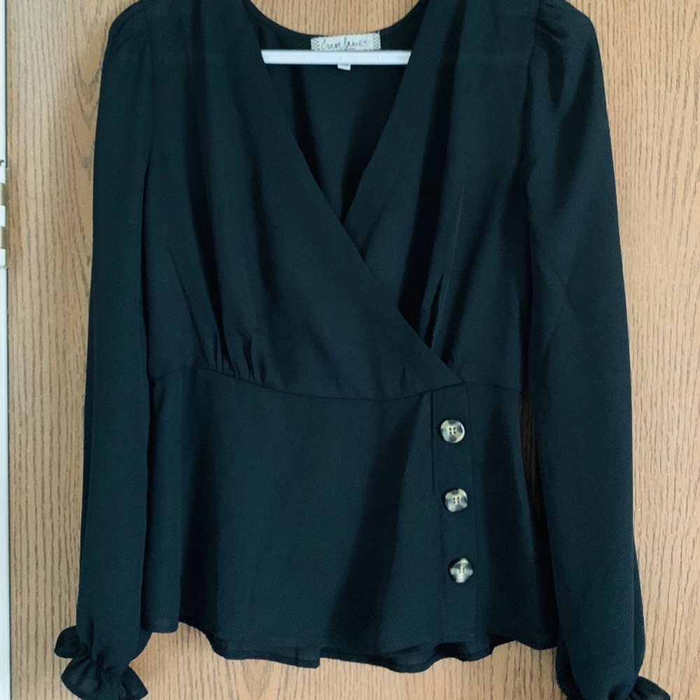 Business casual top